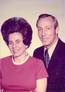 small_mom-dad 3.webp